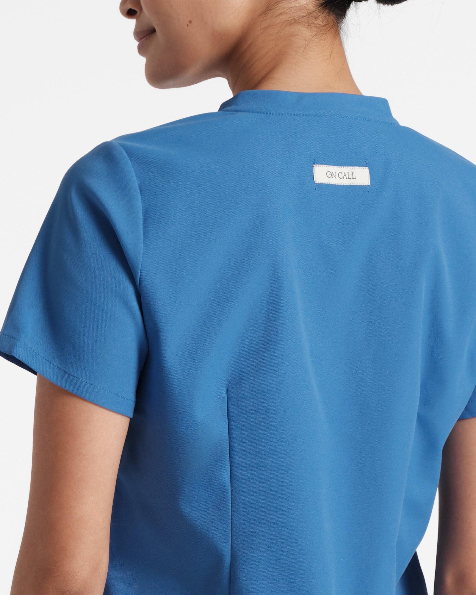 Vitals 3-Pocket Top in Venous Blue - On Call