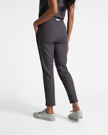 Women's straight leg scrub pant in dark grey's 